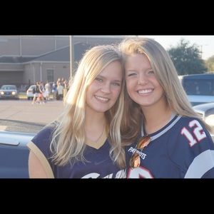 Meet your Posher, Caroline